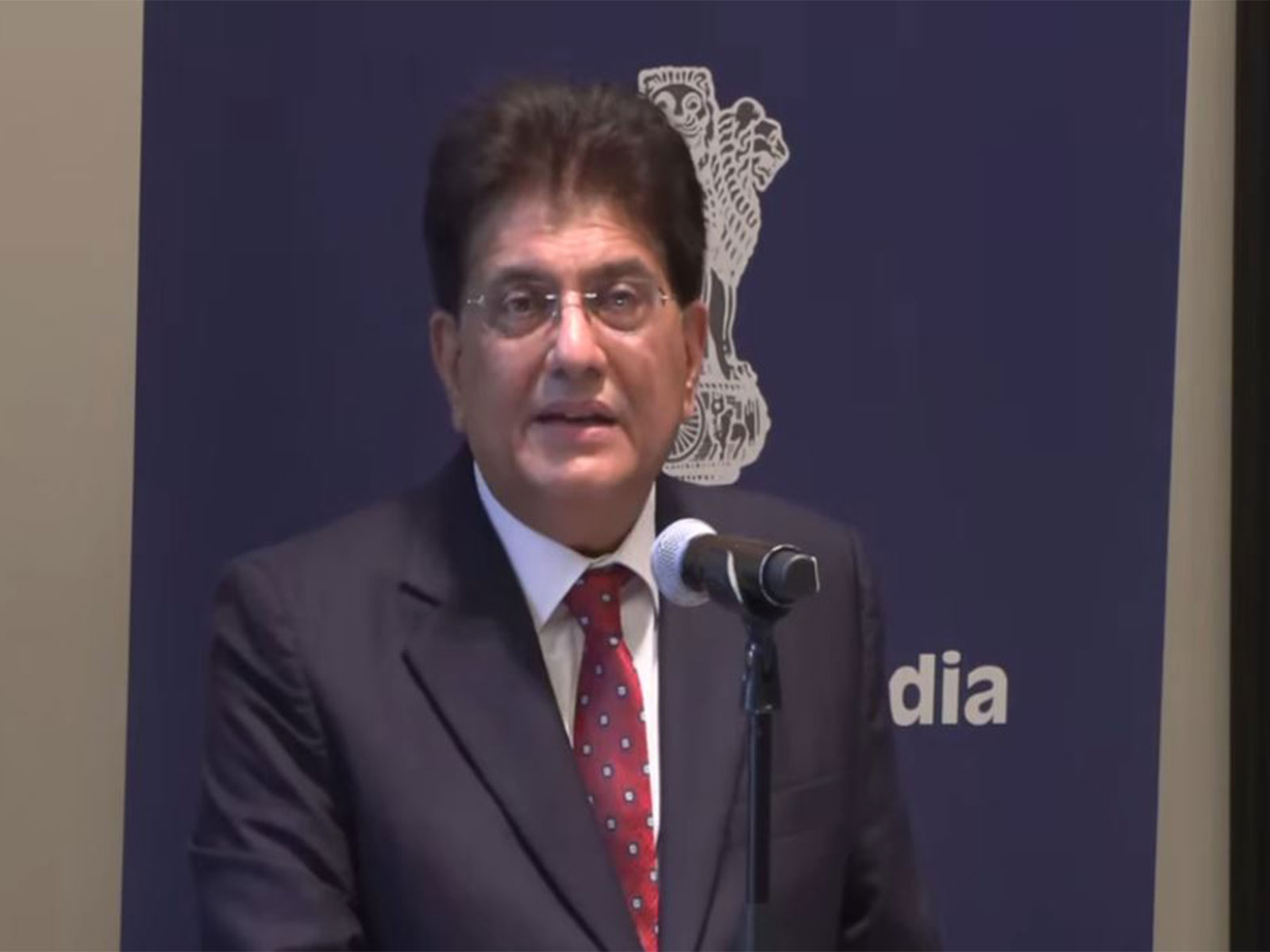 Goyal urges young entrepreneurs to think global, build world-class Indian brands