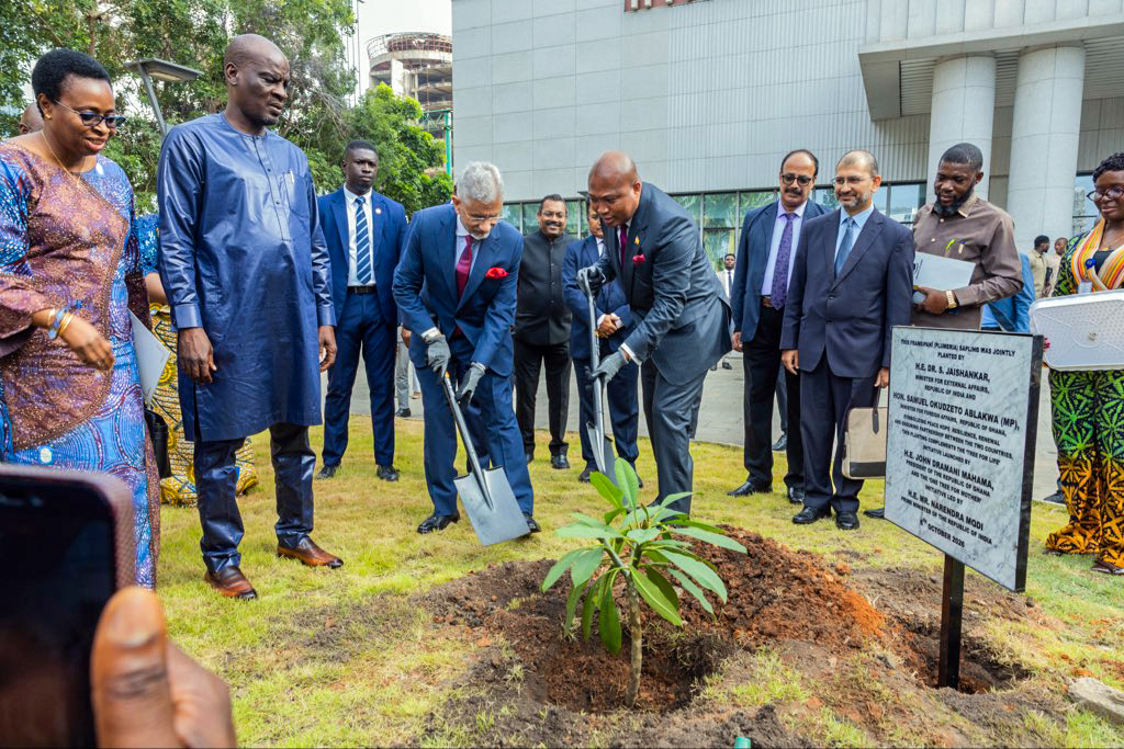 Jaishankar meets Ghana’s FM to boost strategic ties