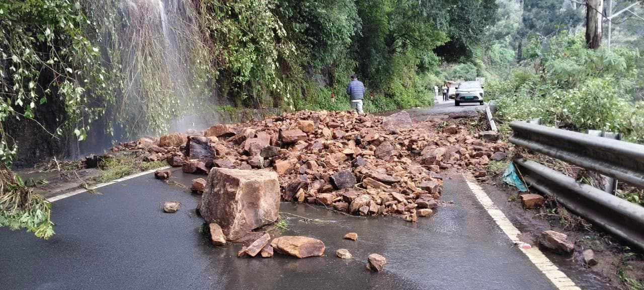 Red alert for Kodaikanal amid landslide fears