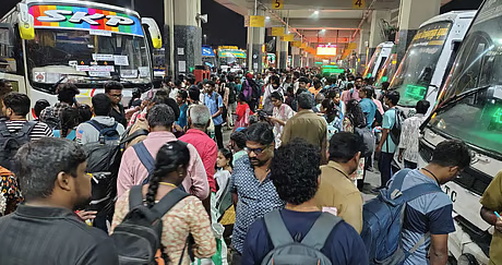ஆயுத பூஜை, தீபாவளி பண்டிகைக்கு சிறப்பு பேருந்துகள்: ஆலோசனையில் முக்கிய முடிவு
