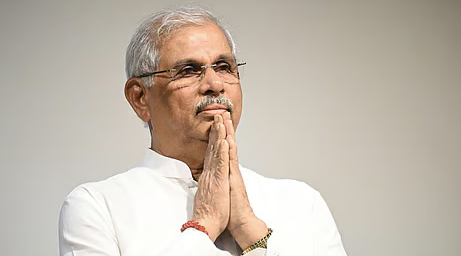தமிழக முழு நேர ஆளுநராக ஆர்.வி.அர்லேகர் நியமனம்