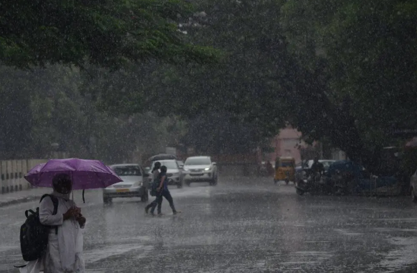 மக்களே ரெடியா இருங்க.. மிக கனமழை பெய்ய வாய்ப்பு!