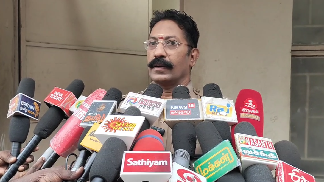 நேர்மைக்கு கிடைத்த பரிசு..  சஸ்பெண்ட் குறித்து DSP சுந்தரேசன் கருத்து!