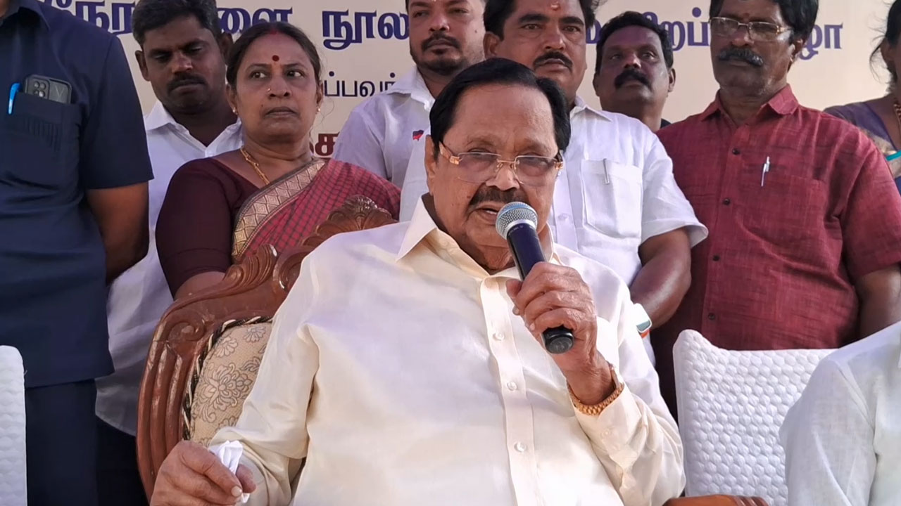 நூலகங்கள் தான் மனிதனை அறிவுள்ளவனாக மாற்றுகிறது-அமைச்சர் துரைமுருகன்