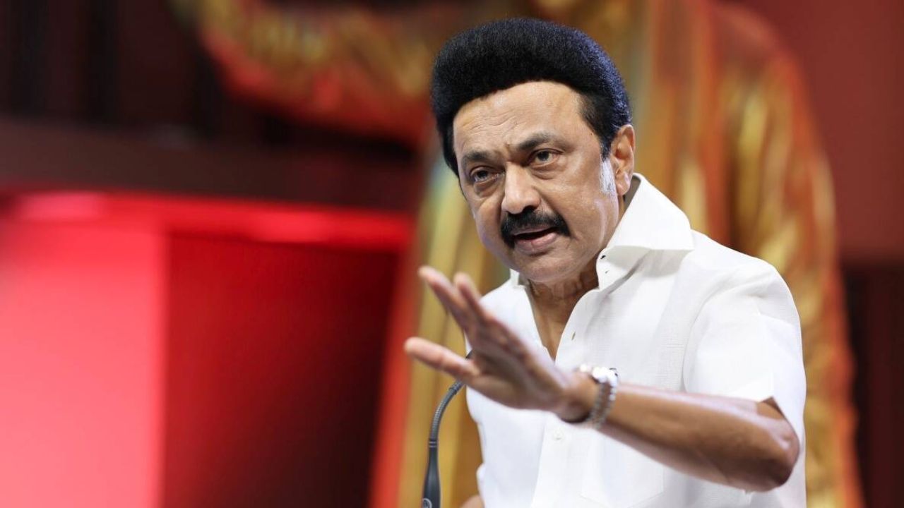 பழனிசாமியால் அதிமுக தொண்டர்களே மனம் புழுங்குகிறார்கள்- மு.க. ஸ்டாலின் 