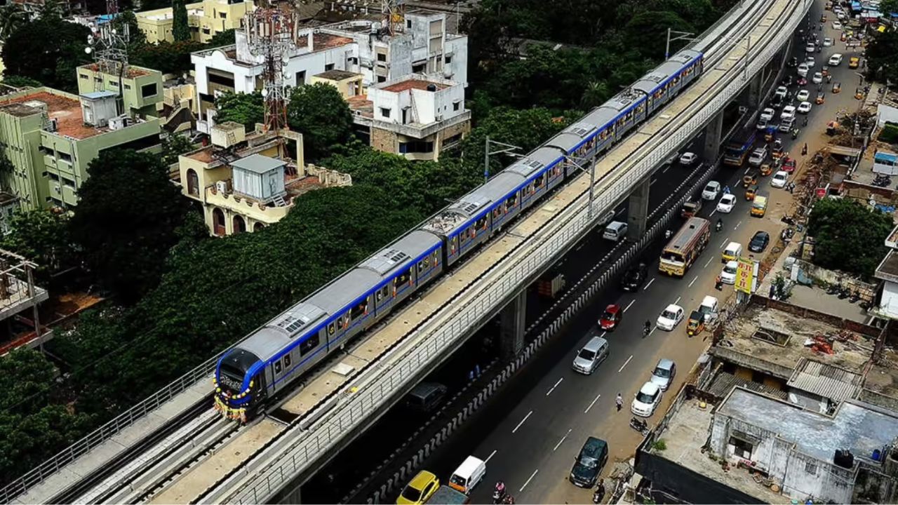 கோவை, மதுரை மெட்ரோ திட்டங்கள் நிராகரிப்பு? சிஎம்ஆர்எல் கொடுத்த விளக்கம்!