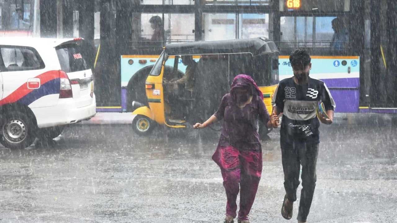 தமிழகத்திலிருந்து விடைபெறும் வடகிழக்கு பருவமழை!